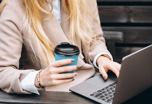 גישה למערכת